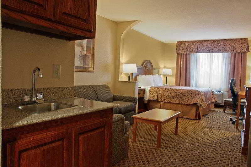 Best Western South Plains Inn & Suites Levelland Экстерьер фото