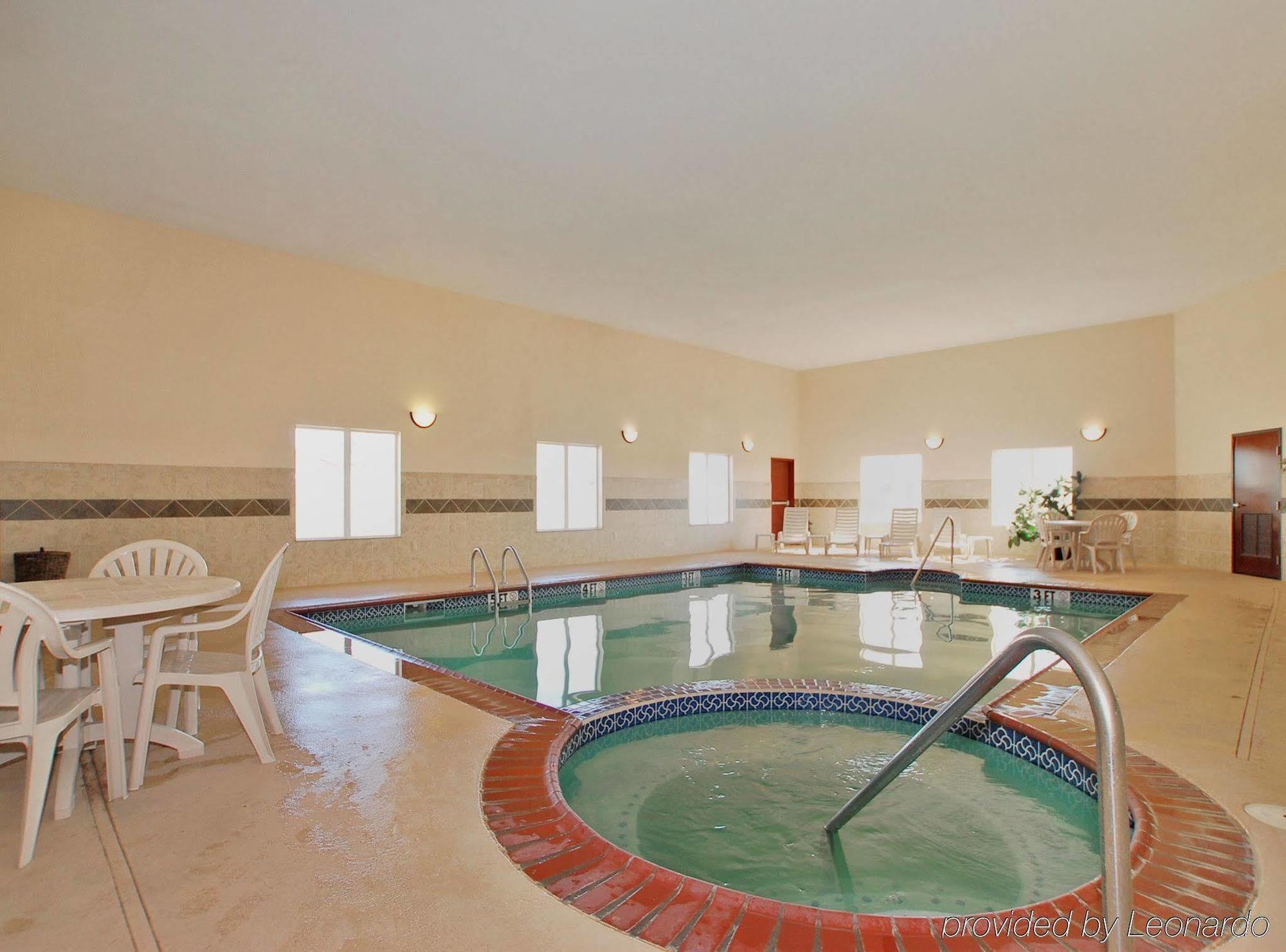 Best Western South Plains Inn & Suites Levelland Удобства фото